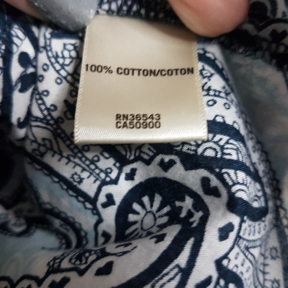 Van Heusen blue paisley print blouse - three quarters sleeve - button down - Picture 5 of 6